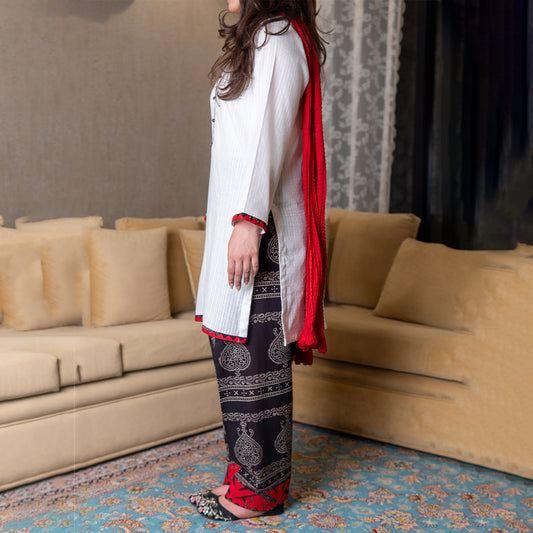 Crimson Appliqué Story