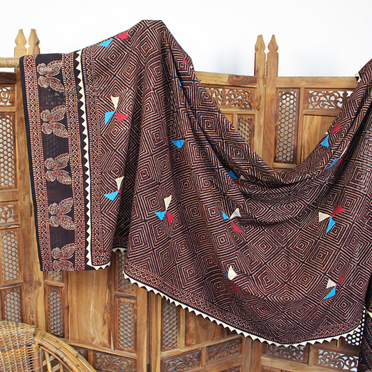 Rustic Elegance - Brown Ajrak Dupatta