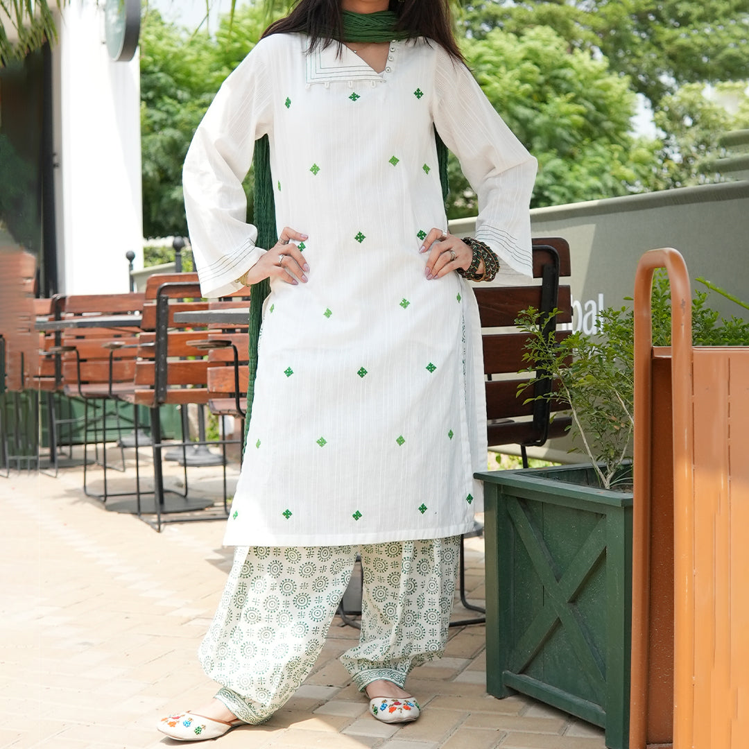 Mehar - Scarf