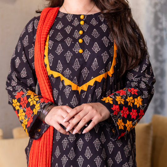 Black Airak Statement Set - Crushed Lawn Duppatta