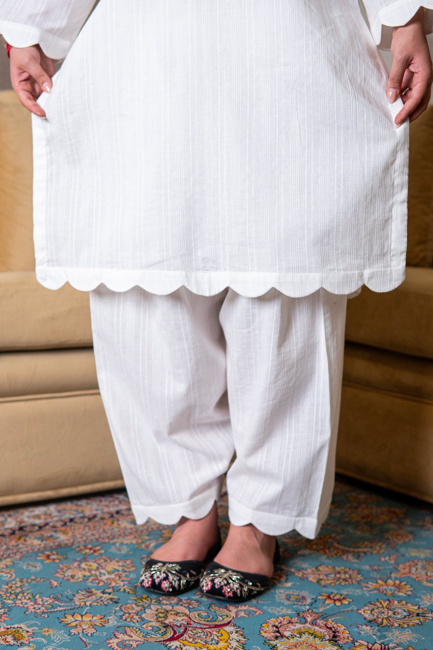 Ivory Scallop Set
