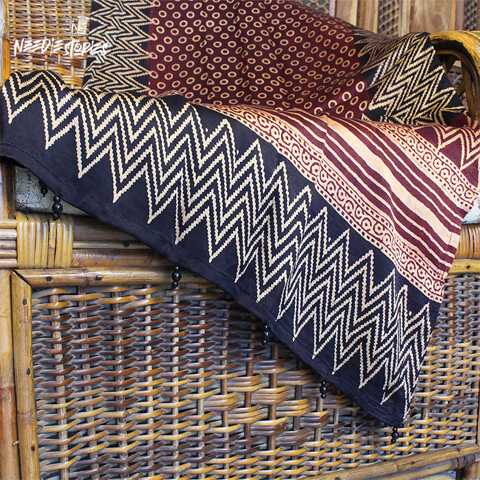 Maroon Muse Scarf