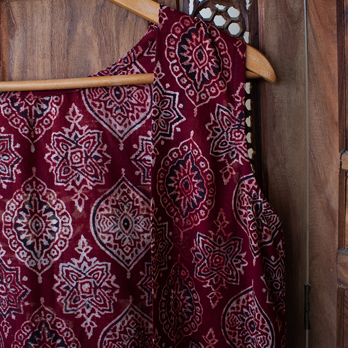 Chic Maroon Ajrak Layer