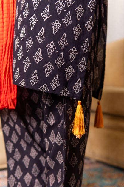 Black Ajrak Statement Set