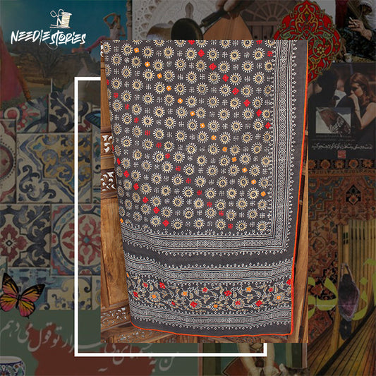 Terra Threads - Grey Ajrak Dupatta