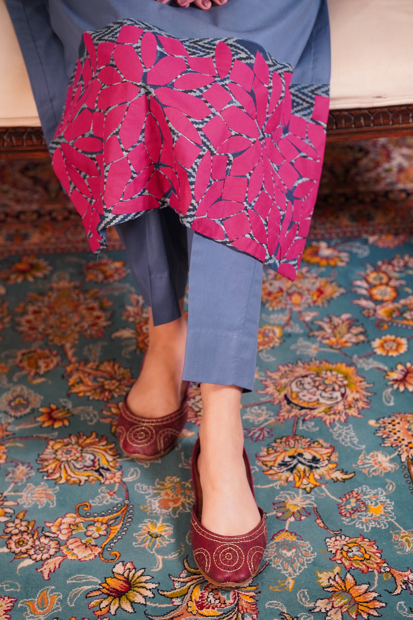 Modern Ethnic Kurta Set – Blue with Vibrant Applique Border