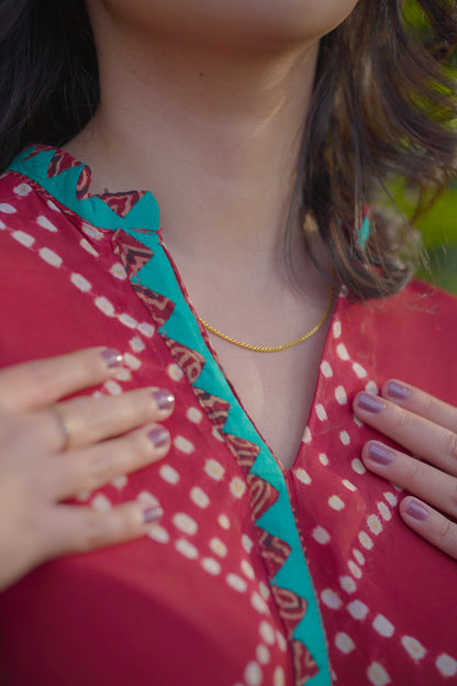 Maroon Handcrafted Chunri Silk Two-Piece Set with Turquoise Appliqué