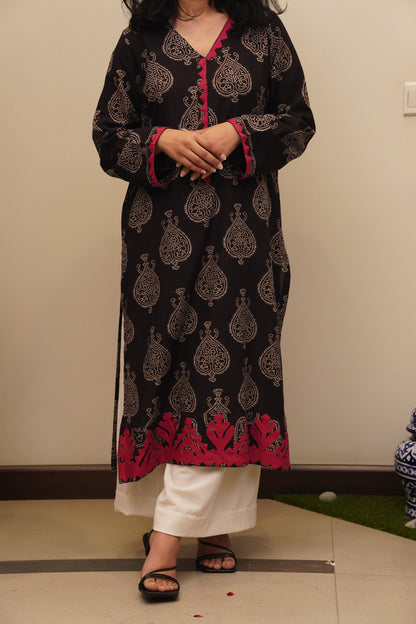 Heritage Glow – Magenta & Orange Ajrak Suit