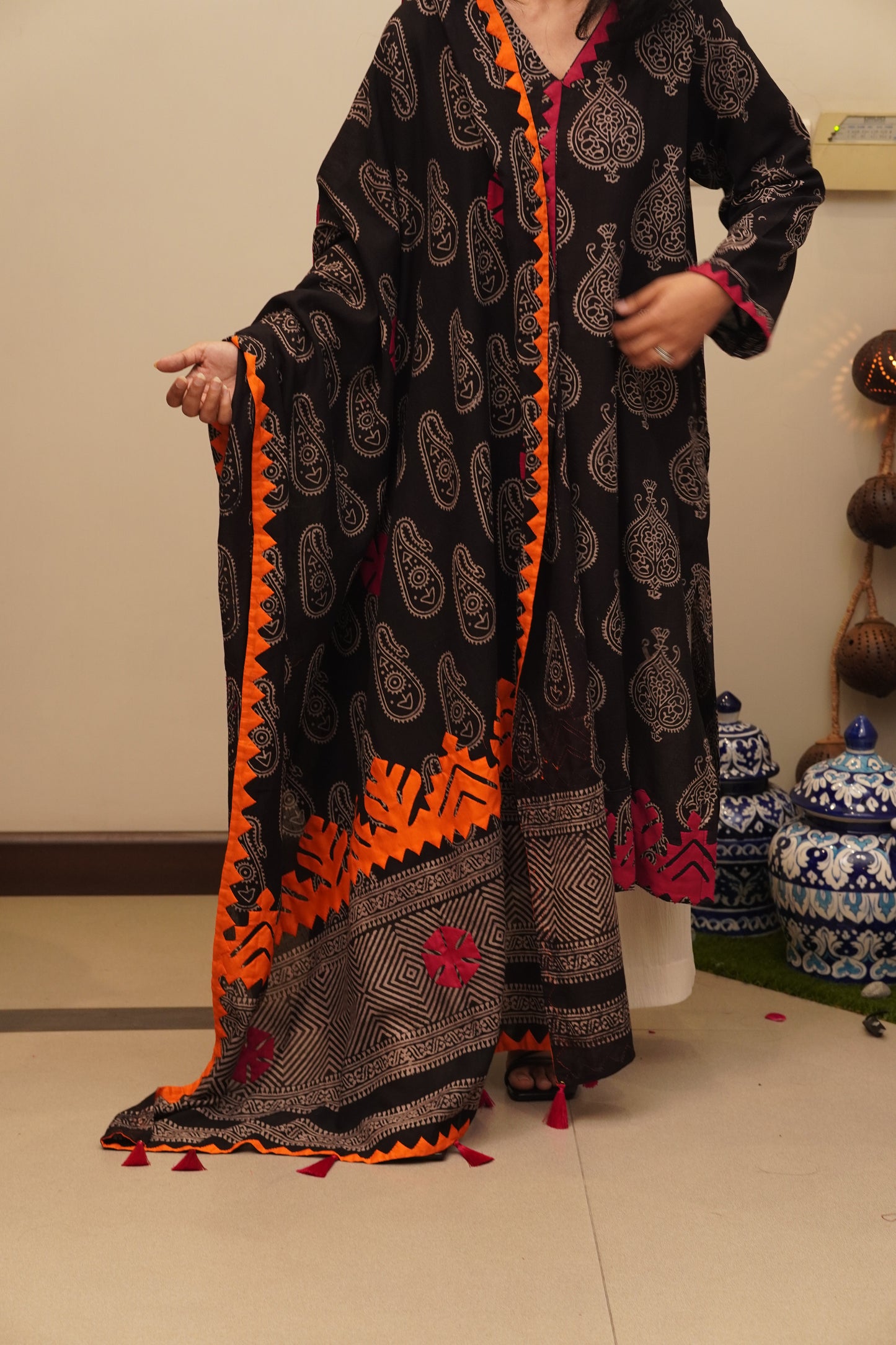 Heritage Glow – Magenta & Orange Ajrak Duppatta