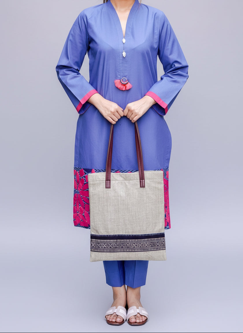Modern Ethnic Kurta Set – Blue with Vibrant Applique Border