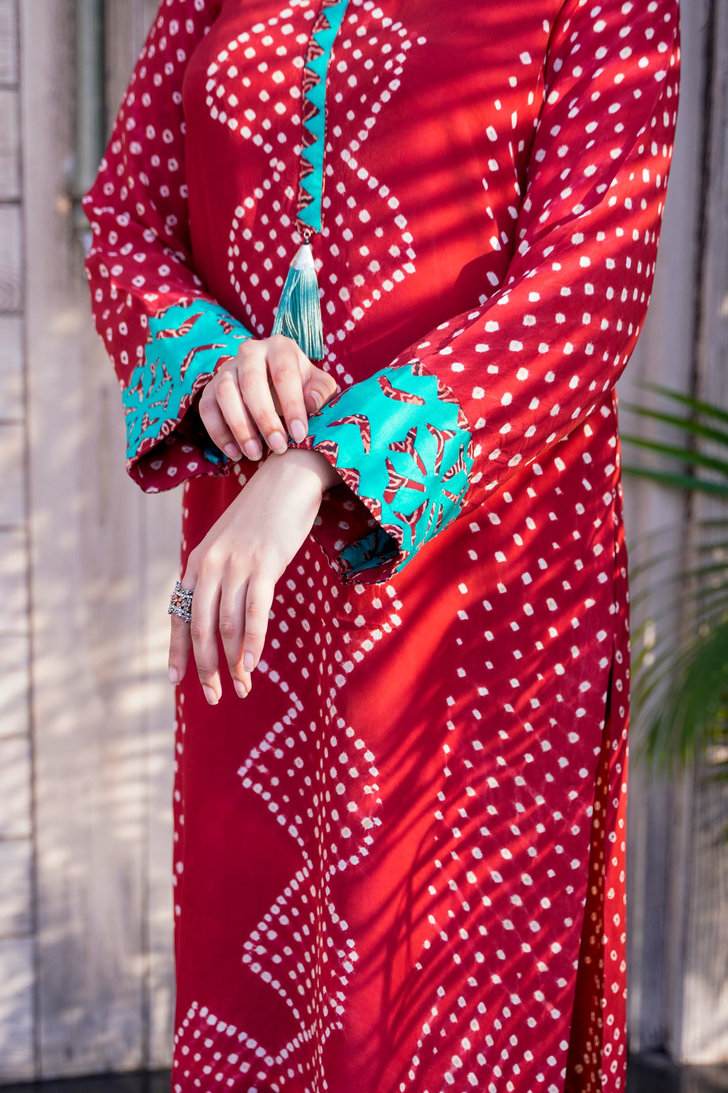 Maroon Handcrafted Chunri Silk Two-Piece Set with Turquoise Appliqué