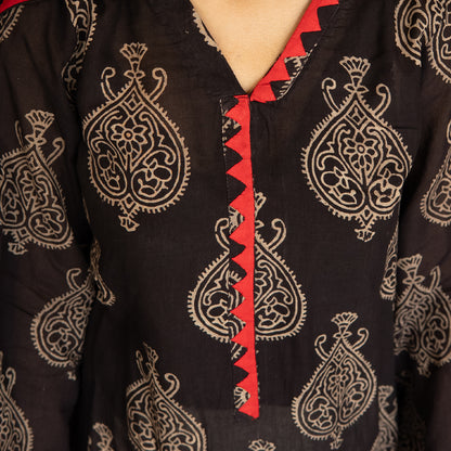 Sindh Serenity – Red Appliqué Ajrak Suit